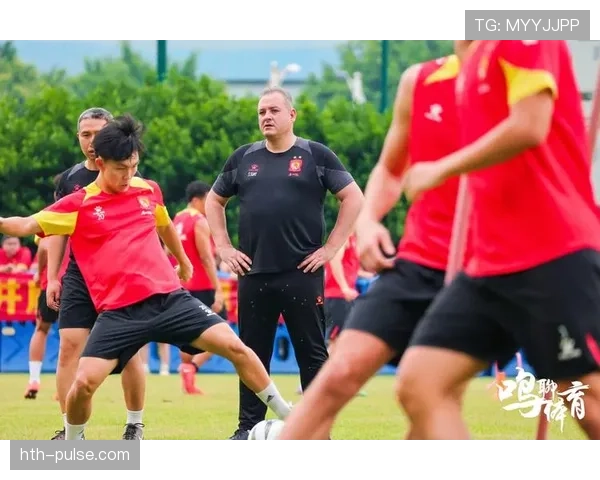 广州队青年军闪耀全国赛场,勇夺青年冠军引关注 广州队青年军闪耀全国赛场,勇夺青年冠军引关注